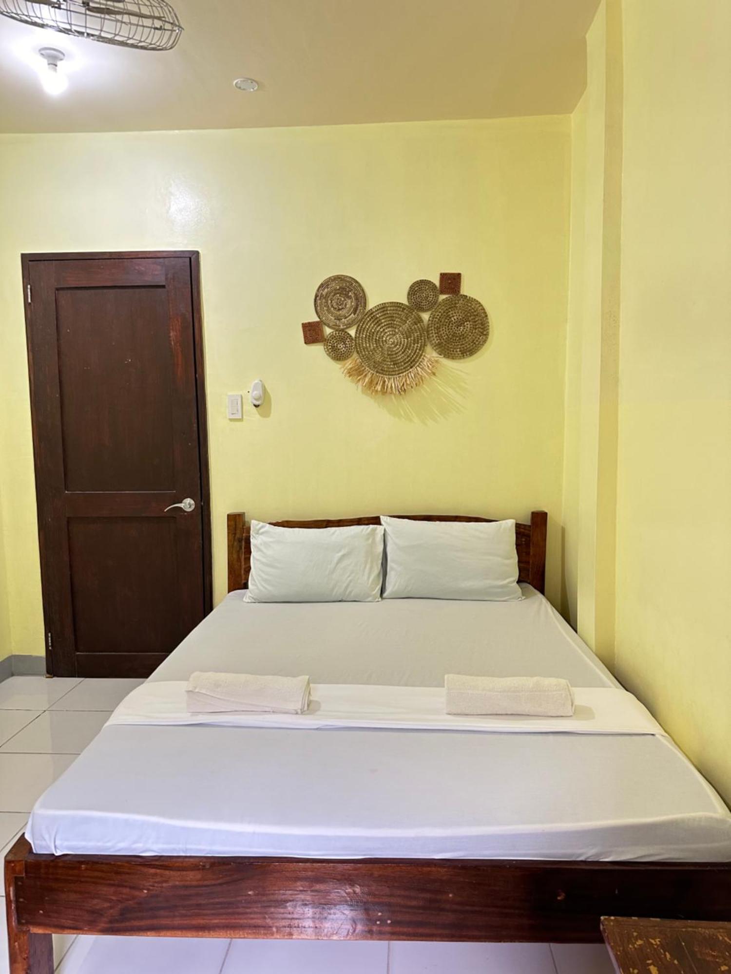 Edgar'S Guest House Моалбоал Екстериор снимка