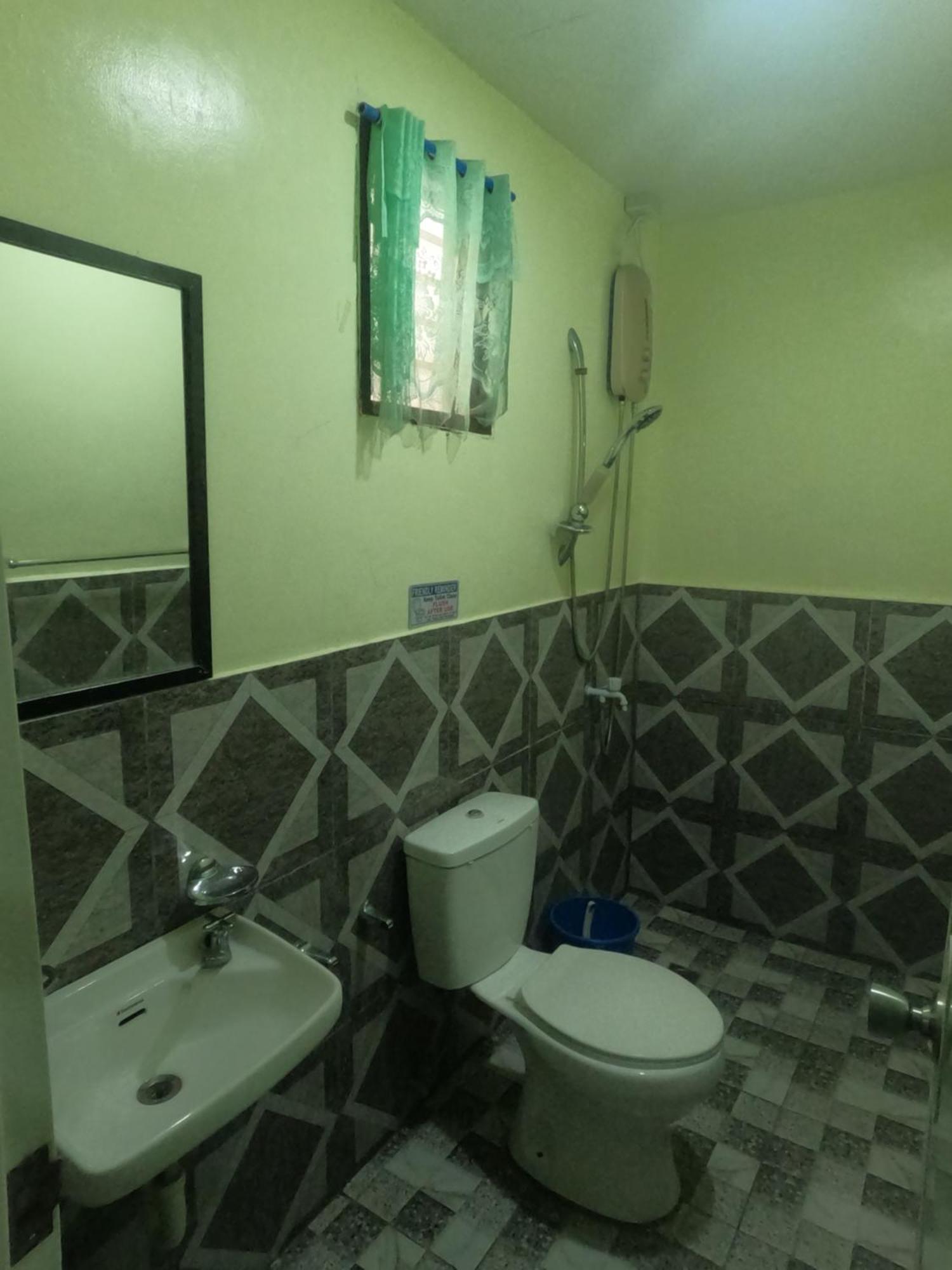 Edgar'S Guest House Моалбоал Стая снимка